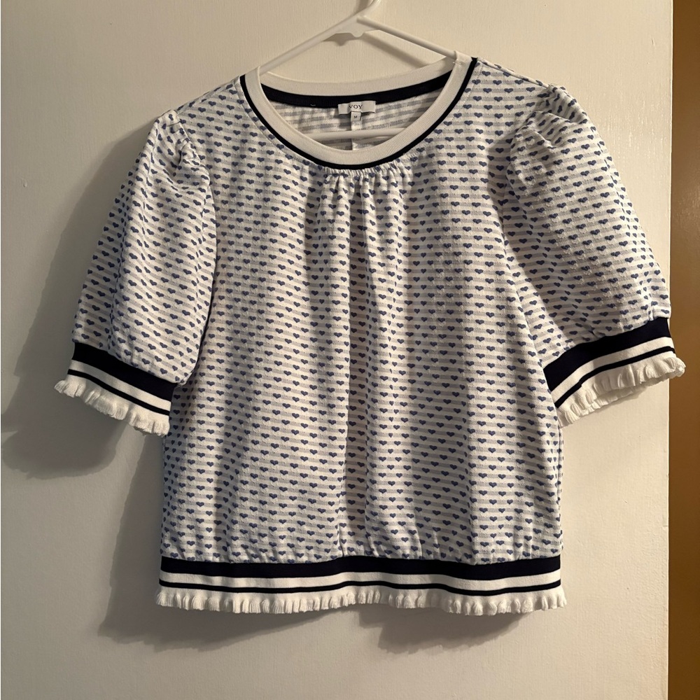 Voy by Abecca Grace Heart Patterned Top in Perfect Condition